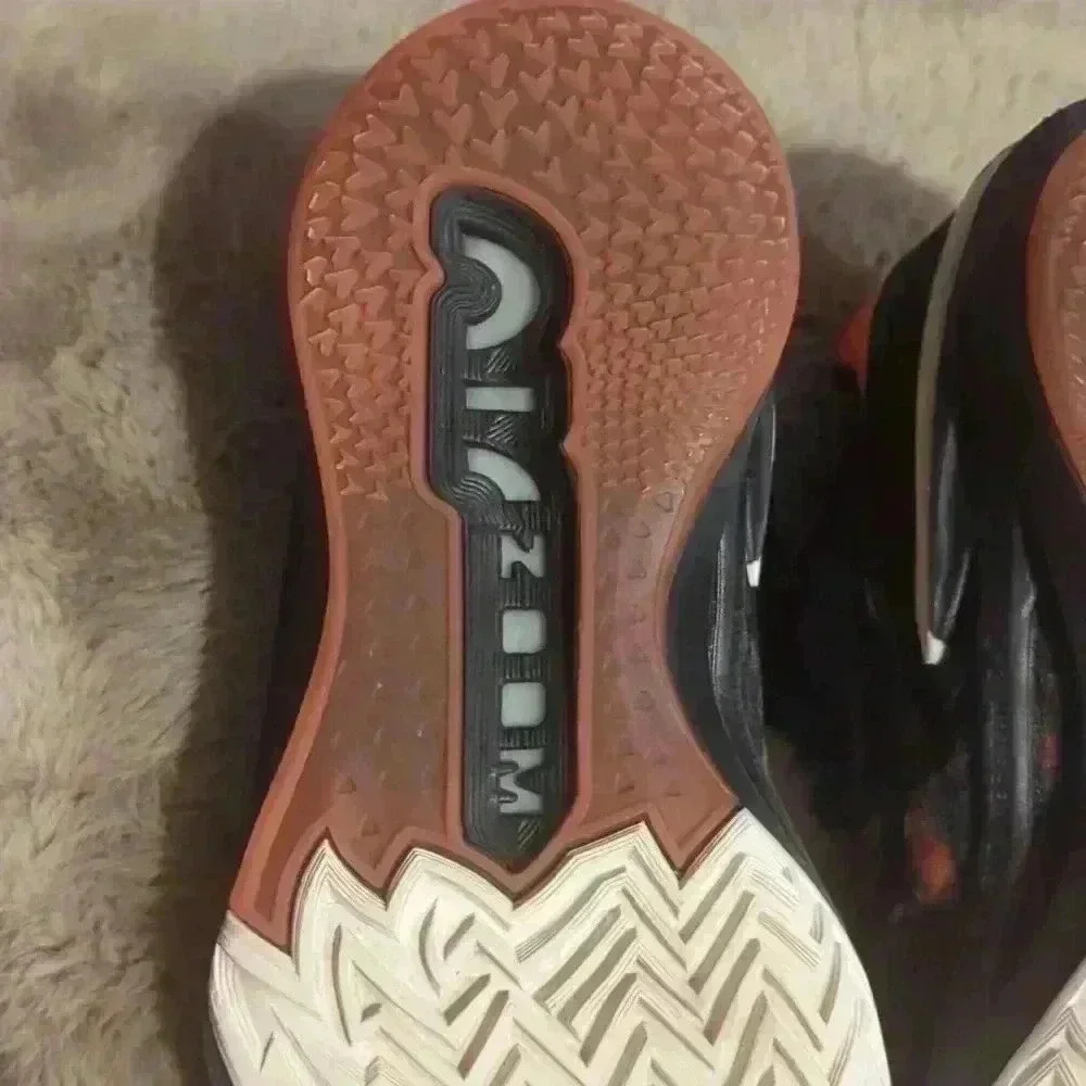 Nike Air Zoom GT Cut 2 Low Nike University, size 6
